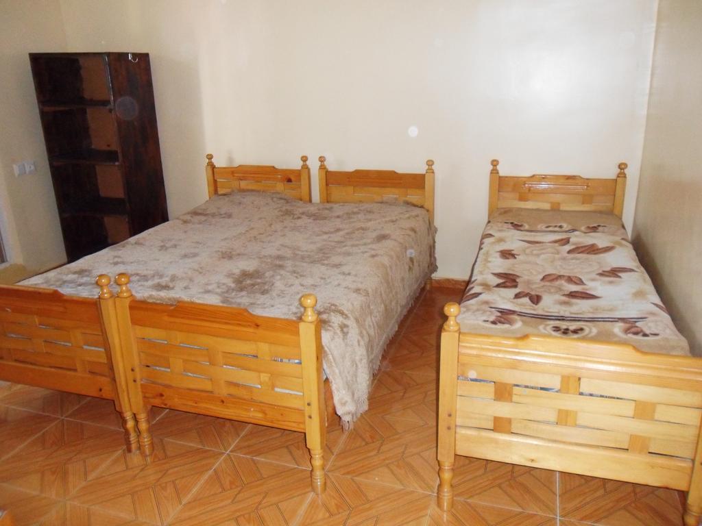 Guest House Nika 科布列季 外观 照片