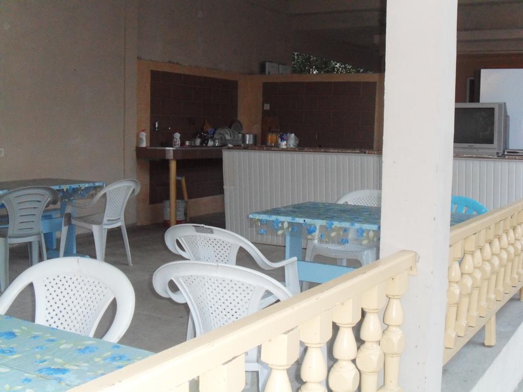 Guest House Nika 科布列季 外观 照片