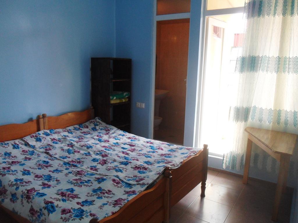 Guest House Nika 科布列季 外观 照片