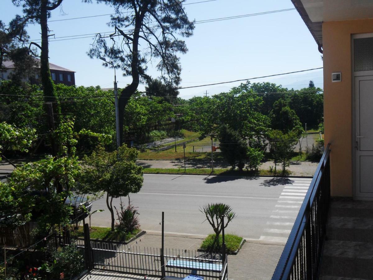 Guest House Nika 科布列季 外观 照片